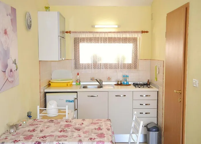 Anamarija Apartman