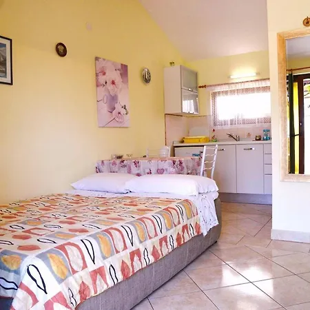 Apartman Anamarija Póla